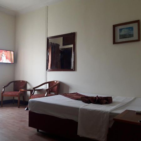 Hanoi Golden Moon Guest House & Travel Eksteriør billede
