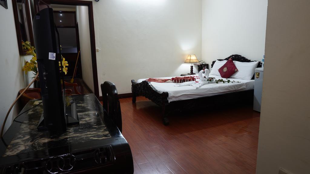 Hanoi Golden Moon Guest House & Travel Eksteriør billede