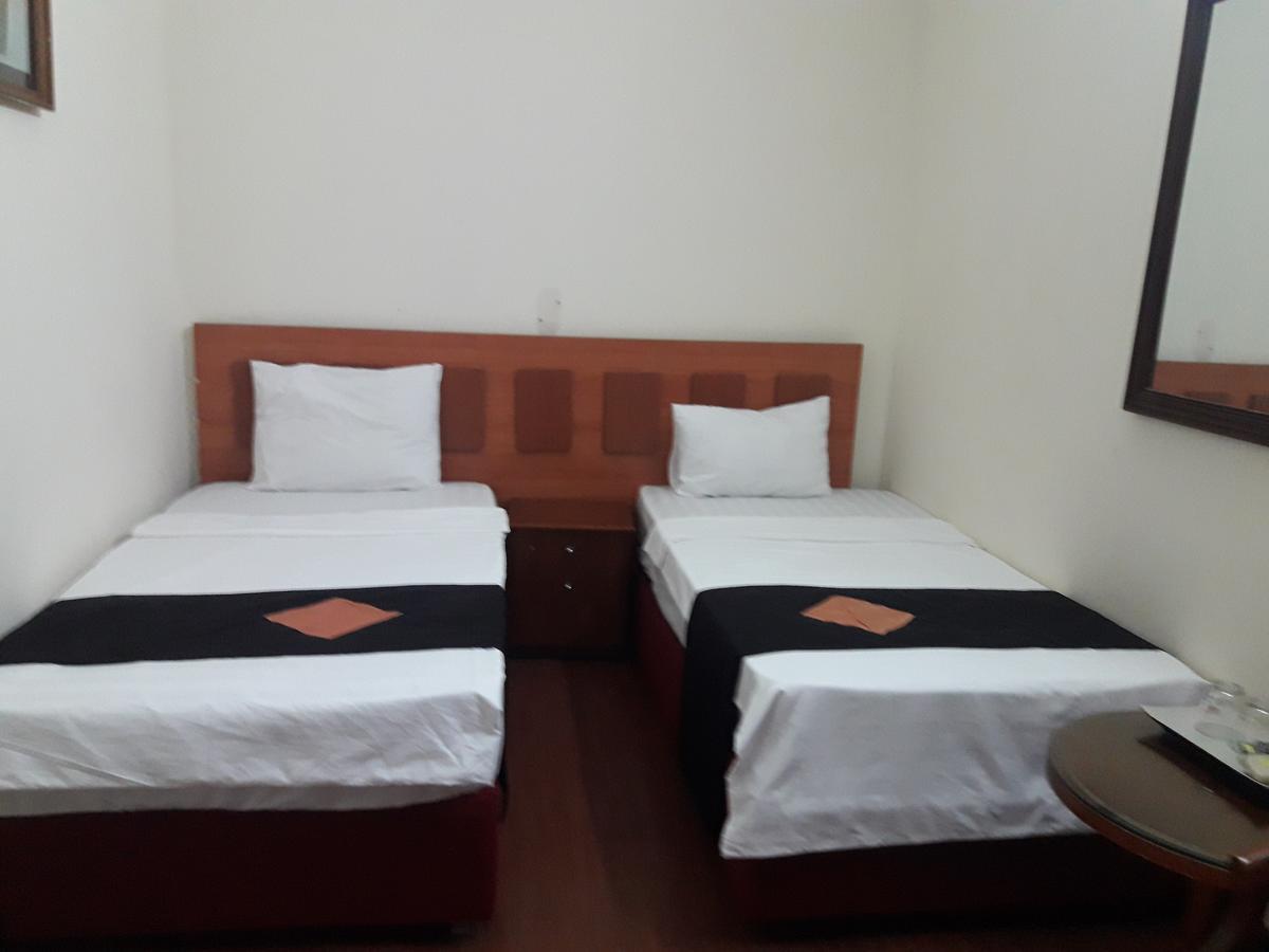 Hanoi Golden Moon Guest House & Travel Eksteriør billede